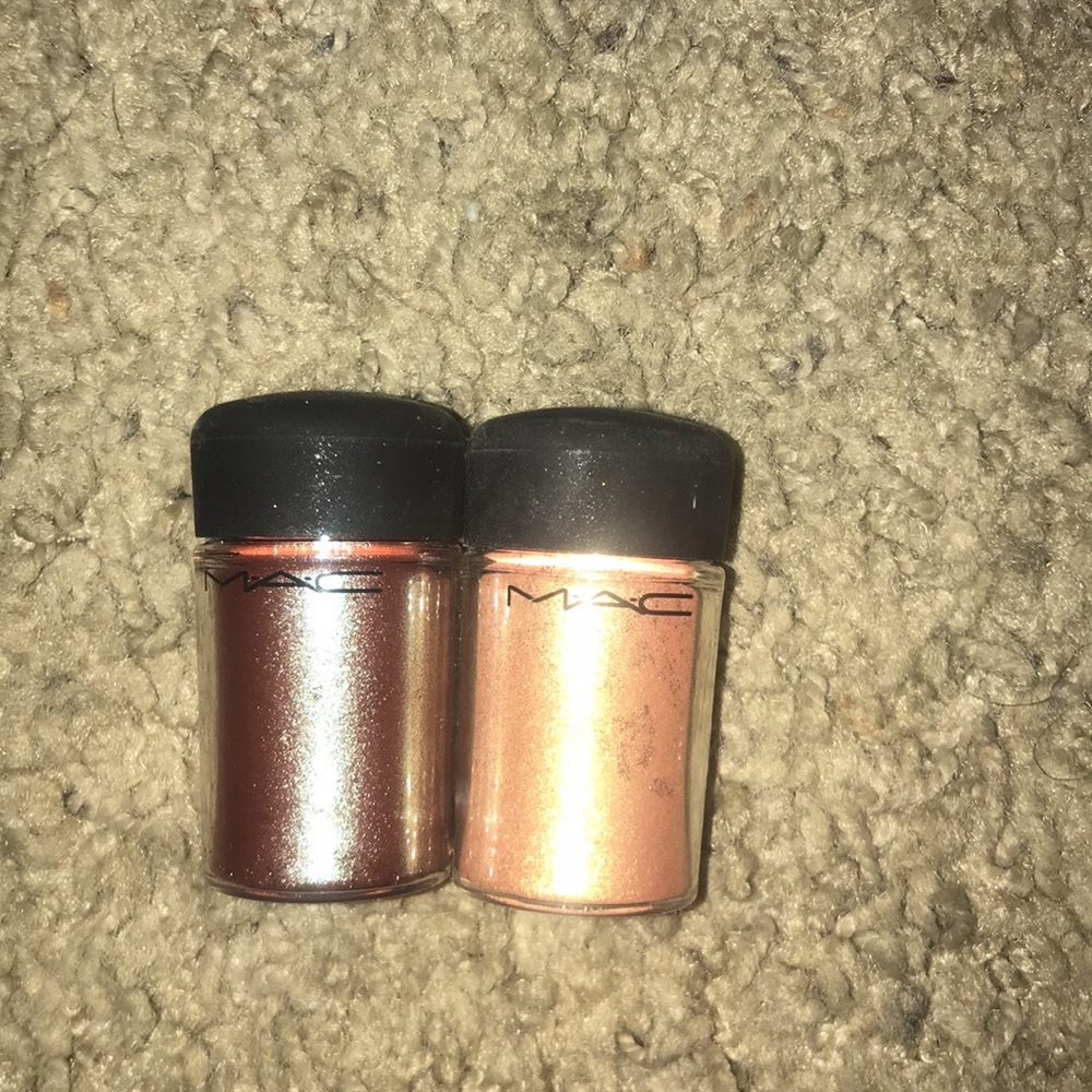 Two Mac pigments